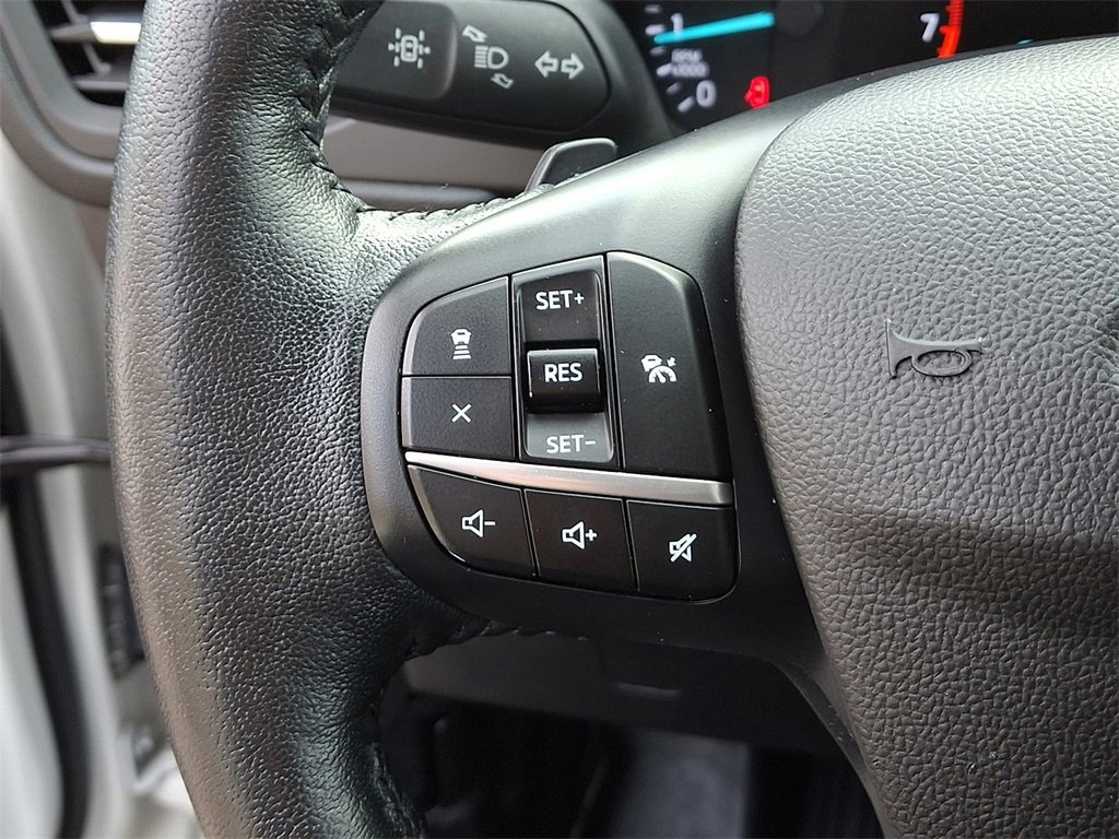 Certified 2020 Ford Escape SEL image 22