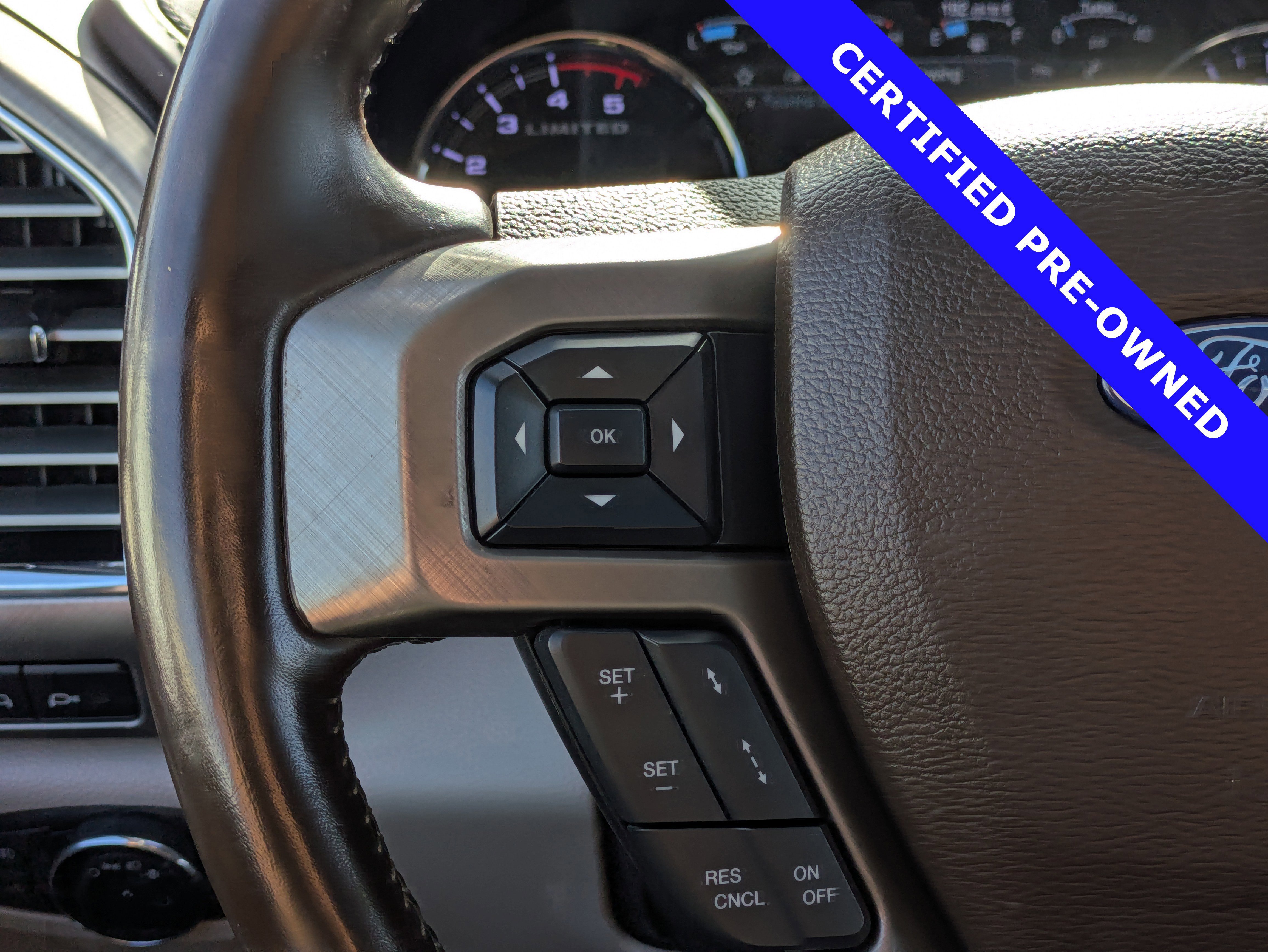 Certified 2018 Ford F450 Limited image 26