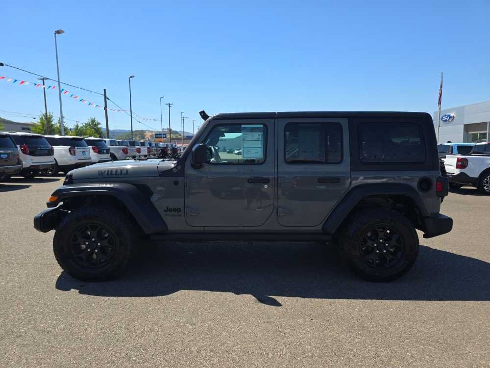 Used 2022 Jeep Wrangler Unlimited Sport AWD/4WD image 2