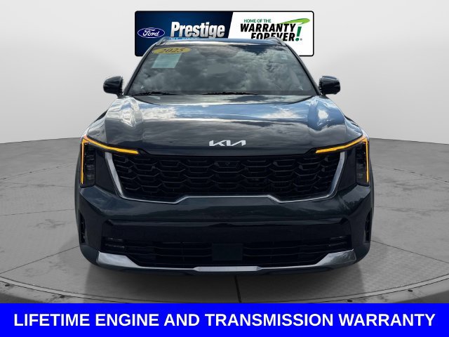 Used 2025 Kia Sorento SX Prestige AWD/4WD image 9