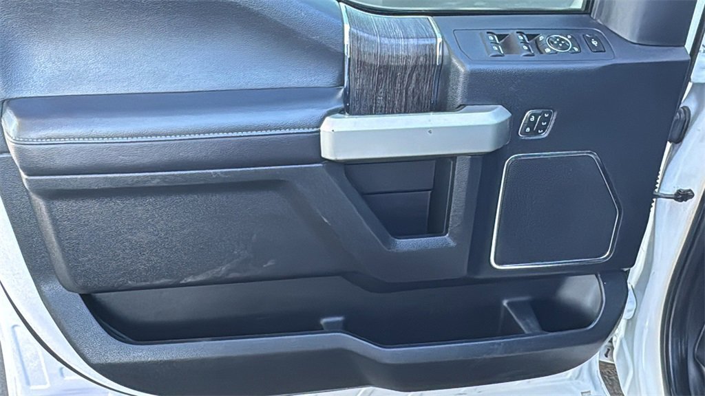 Certified 2020 Ford F350 Lariat w/ Lariat Ultimate Package image 20