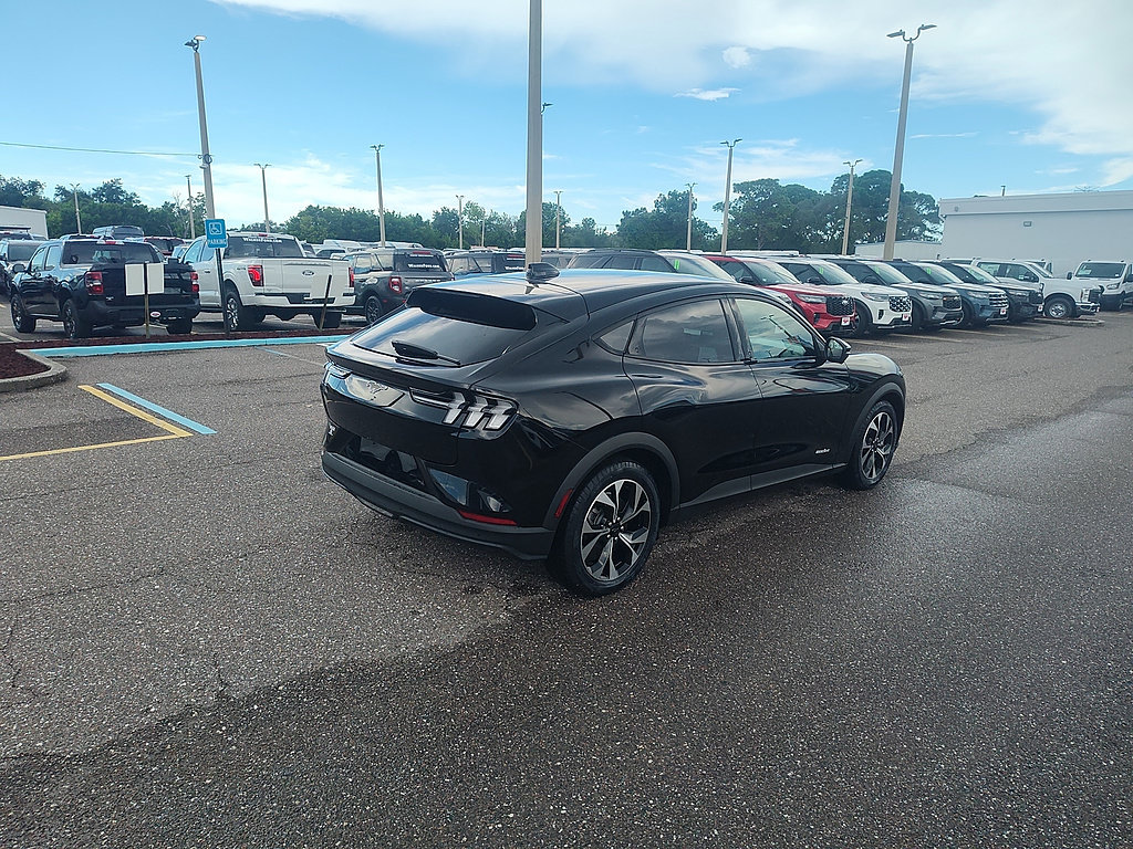 Certified 2025 Ford Mustang Mach-E Select RWD image 5