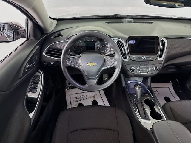 Used 2020 Chevrolet Malibu LT image 21