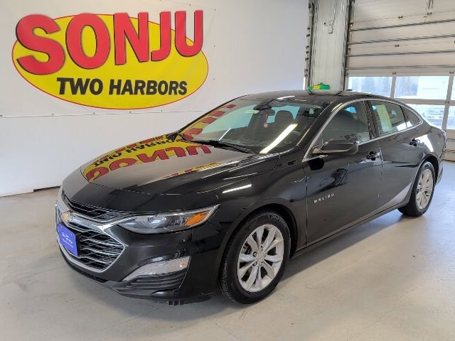 Used 2022 Chevrolet Malibu LT FWD image 1