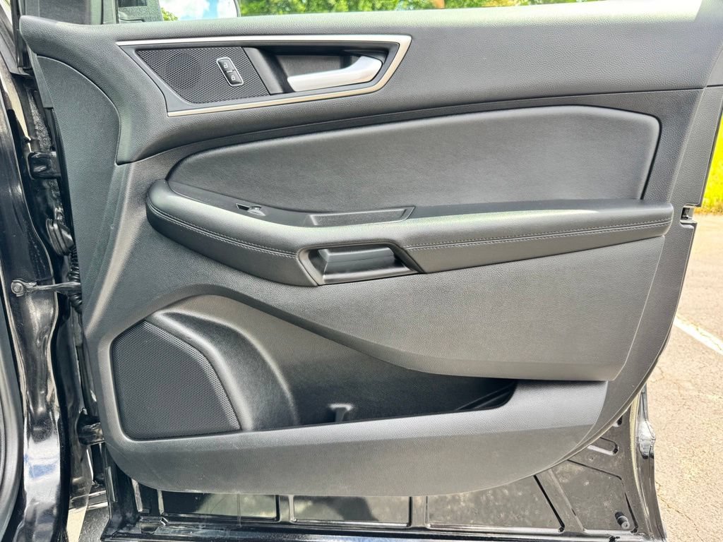 Certified 2020 Ford Edge SEL FWD image 26