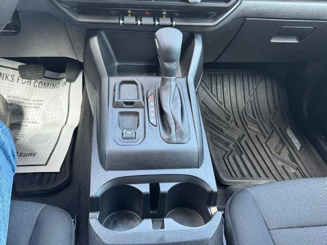 Used 2024 Chevrolet Colorado W/T RWD image 17
