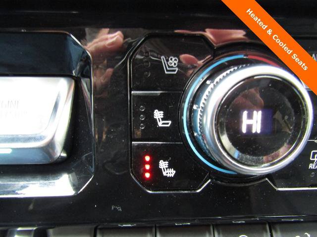 Used 2023 GMC Sierra 1500 Denali w/ Technology Package AWD/4WD image 21