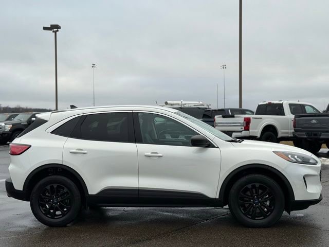 Certified 2022 Ford Escape SE w/ Cold Weather Package image 37
