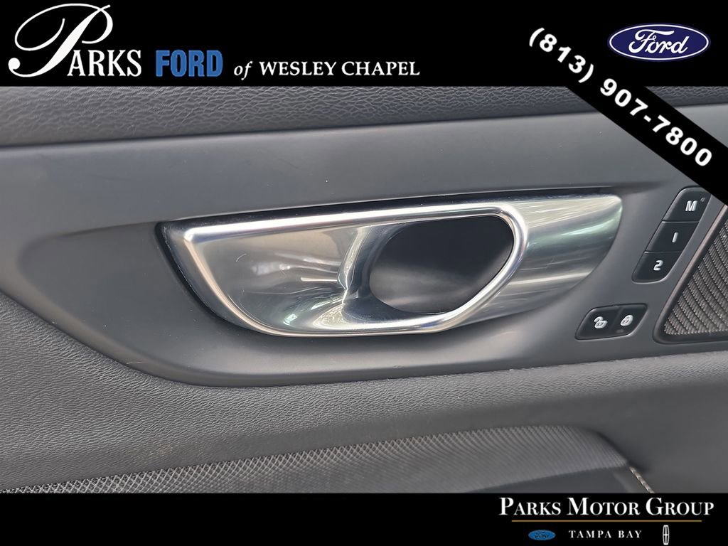 Used 2024 Volvo S60 B5 Plus AWD/4WD image 16