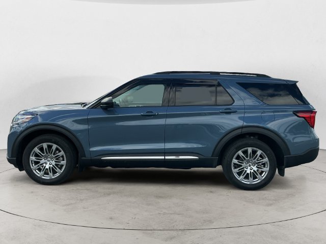 Certified 2025 Ford Explorer Active w/ Active Comfort Package AWD/4WD image 8