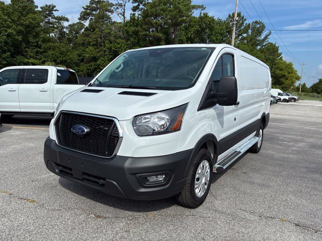 Certified 2025 Ford Transit 250 Low Roof w/ Exterior Upgrade Package RWD image 7