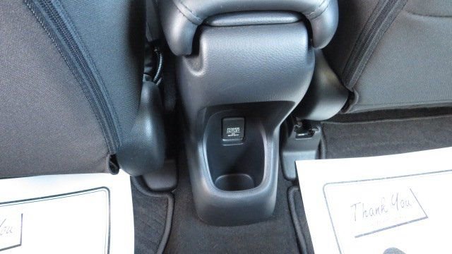 Used 2018 Honda HR-V LX image 16