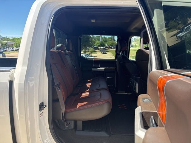 Certified 2018 Ford F250 King Ranch w/ Chrome Package AWD/4WD image 11