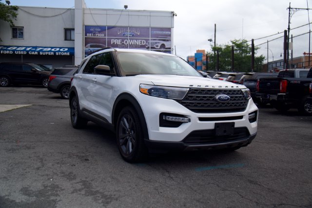 Certified 2023 Ford Explorer XLT w/ Equipment Group 202A