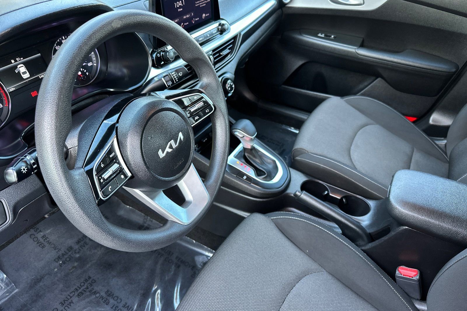 Used 2023 Kia Forte LXS FWD image 6