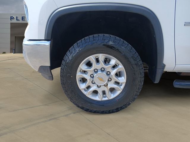 Used 2025 Chevrolet Silverado 2500 LTZ w/ LTZ Convenience Package AWD/4WD image 14
