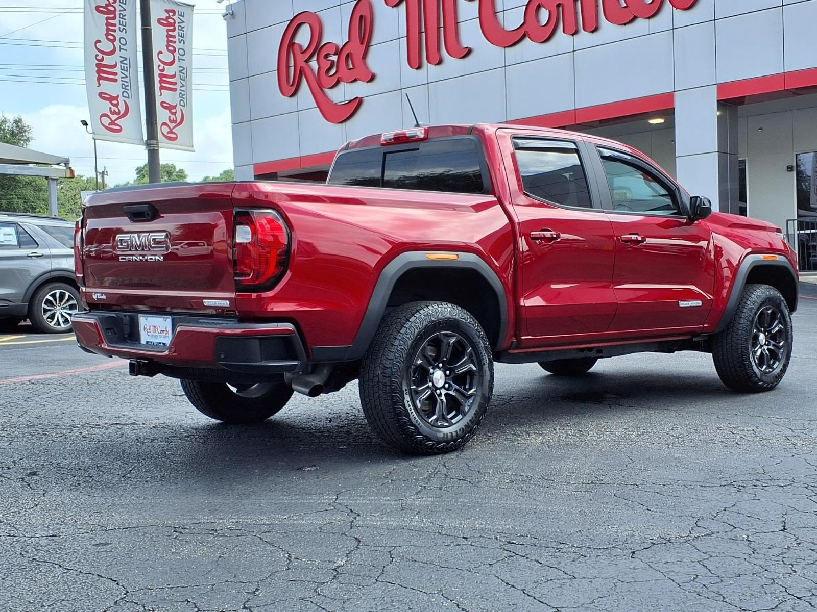 Used 2024 GMC Canyon Elevation w/ Convenience Package RWD image 6