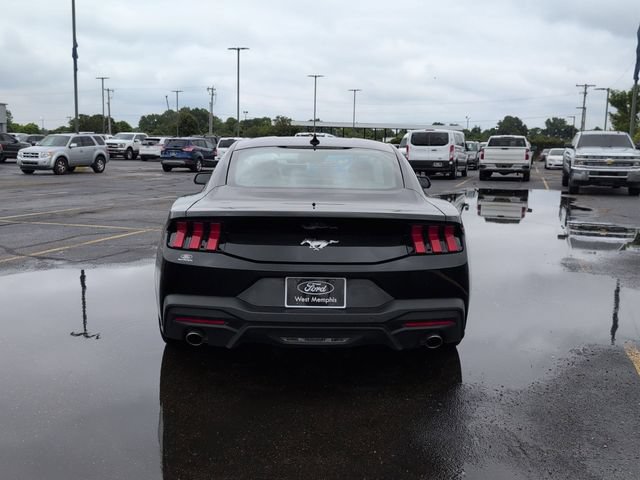 Certified 2024 Ford Mustang Coupe RWD image 6