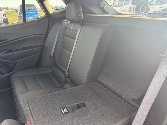 Used 2024 Chevrolet Trax RS w/ Sunroof Package image 30