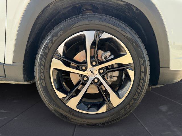 Used 2024 Chevrolet Trax RS w/ Driver Confidence Package FWD image 14