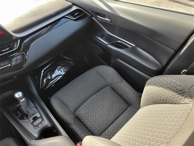 Used 2021 Toyota C-HR LE image 12