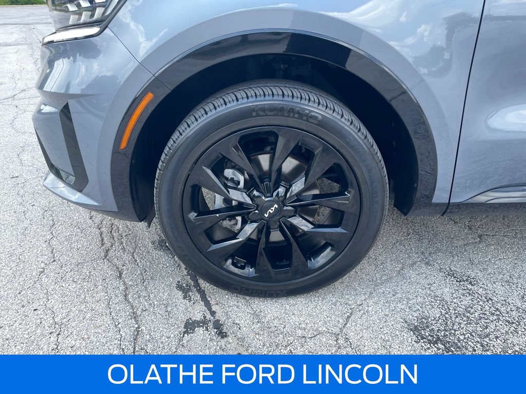 Used 2023 Kia Sorento SX AWD/4WD image 28