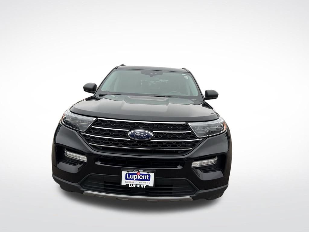 Certified 2022 Ford Explorer XLT image 11