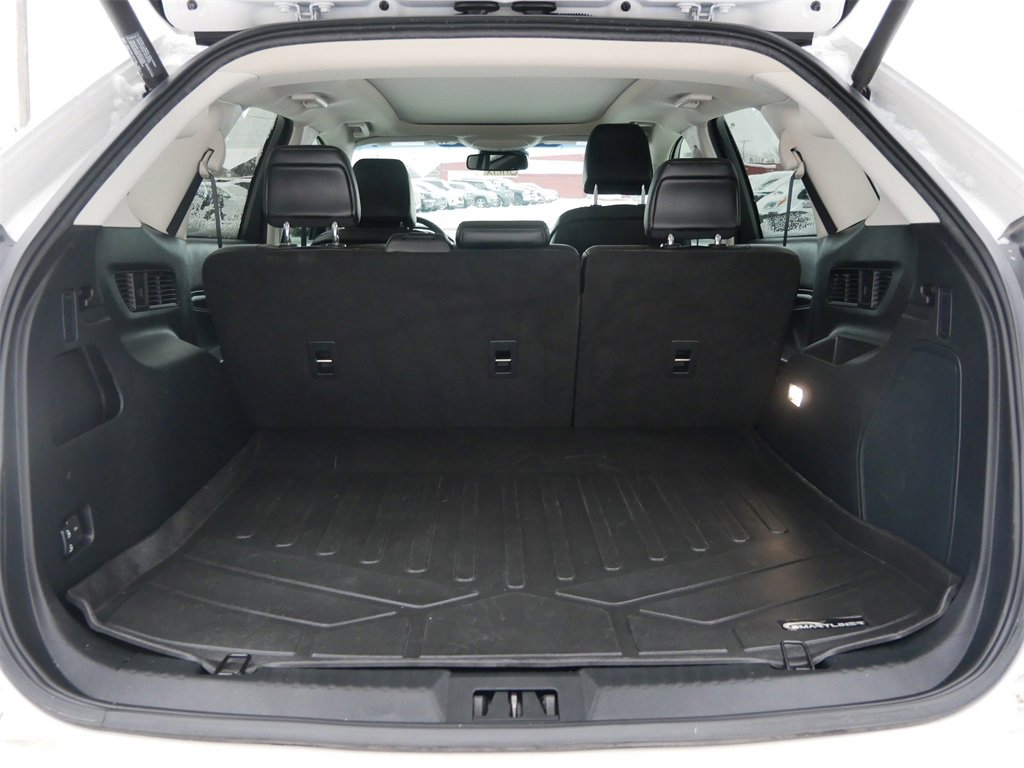 Certified 2020 Ford Edge Titanium w/ Equipment Group 301A image 10