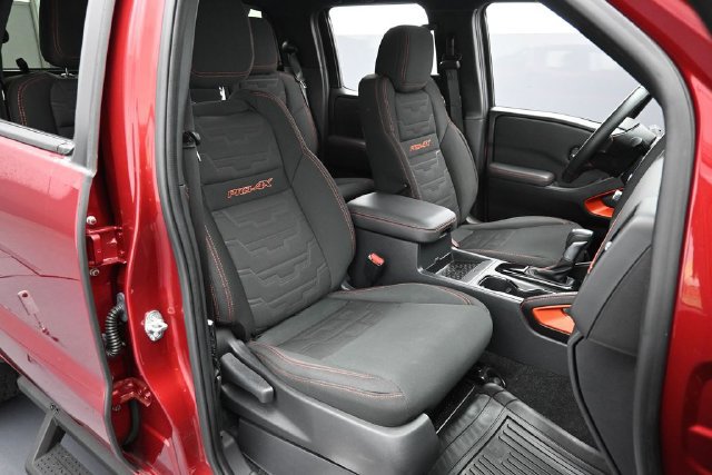 Used 2023 Nissan Frontier PRO-4X w/ Pro Convenience Package AWD/4WD image 29