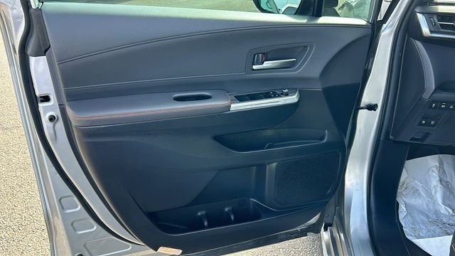Used 2024 Toyota Sienna XSE w/ XSE Plus Package image 17