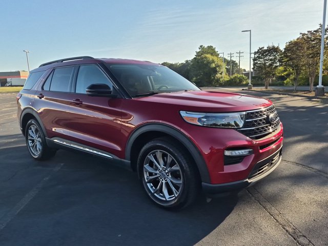 Certified 2022 Ford Explorer XLT w/ Equipment Group 202A