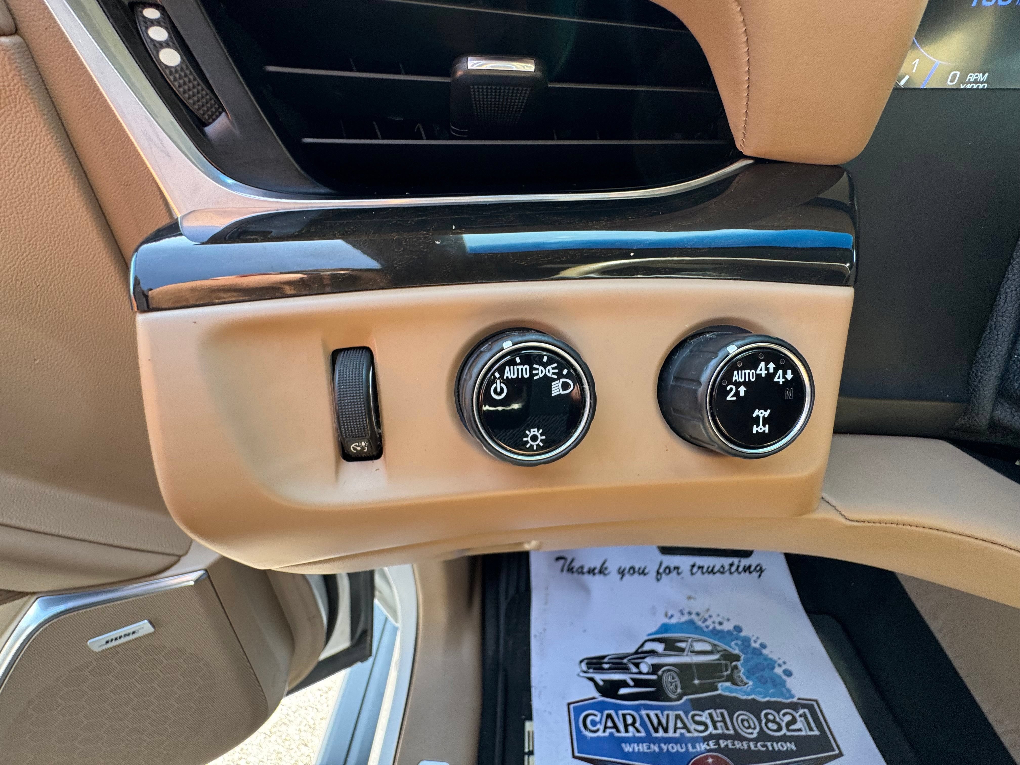 Used 2018 Cadillac Escalade ESV Platinum AWD/4WD image 35