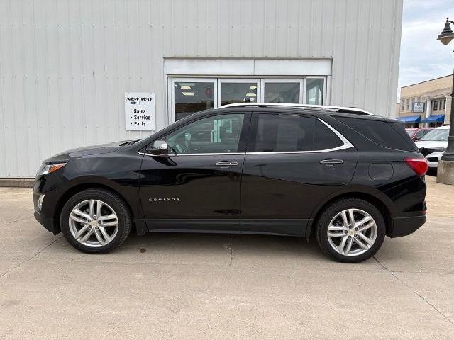 Used 2021 Chevrolet Equinox Premier AWD/4WD image 2