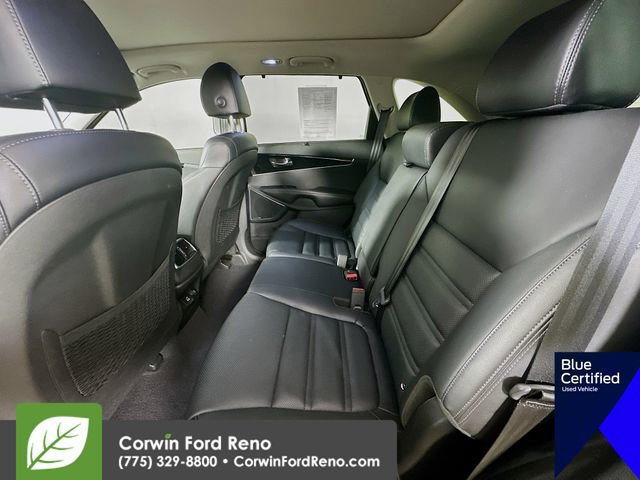 Used 2019 Kia Sorento SX image 30