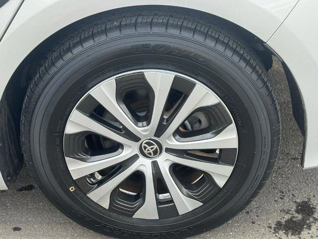 Used 2022 Toyota Prius Prime XLE FWD image 20