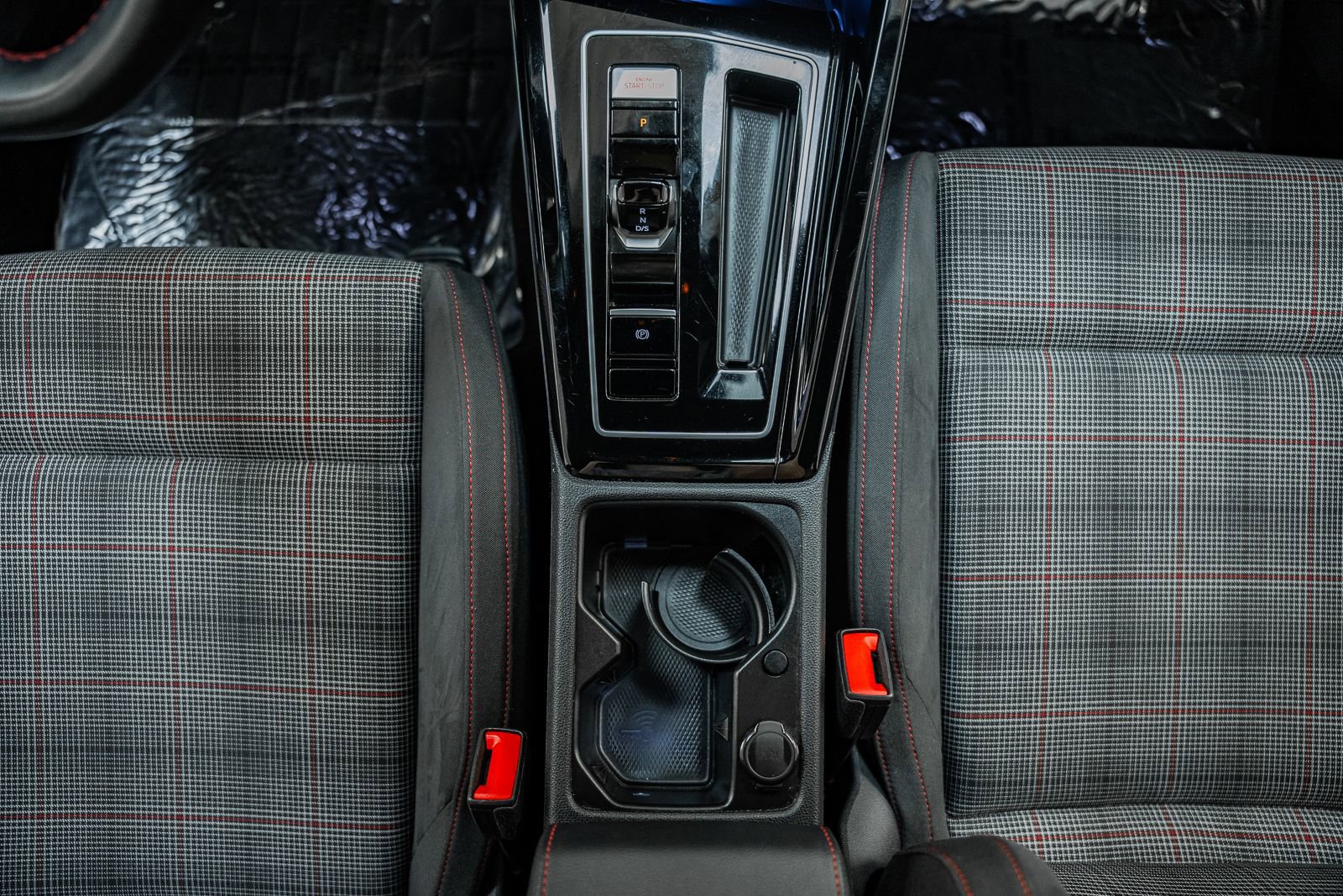 Used 2024 Volkswagen GTI S image 29