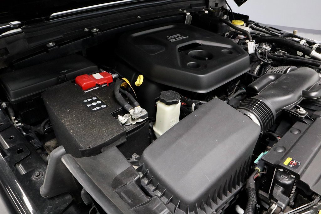 Used 2023 Jeep Wrangler Sport image 16