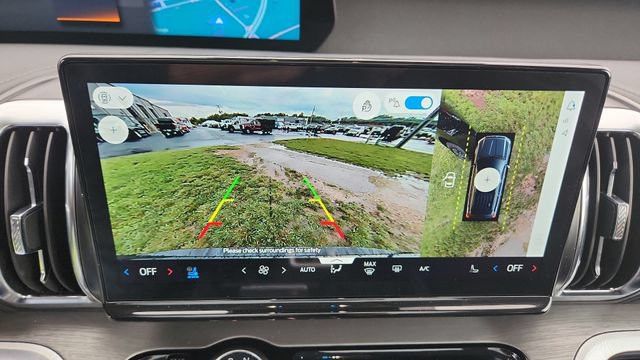Certified 2025 Ford Expedition Platinum AWD/4WD image 18