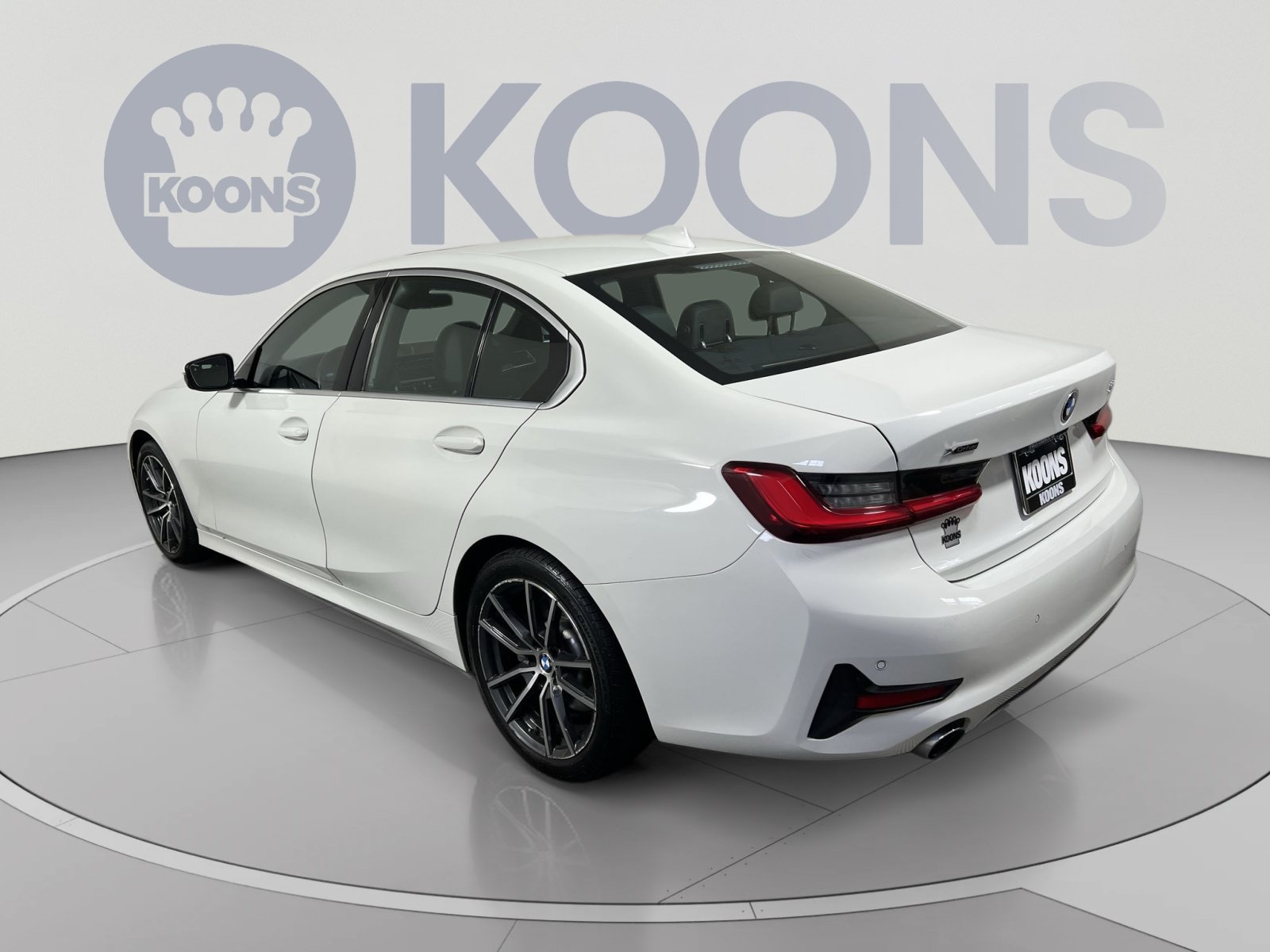 Used 2021 BMW 330i xDrive Sedan w/ Convenience Package AWD/4WD image 8