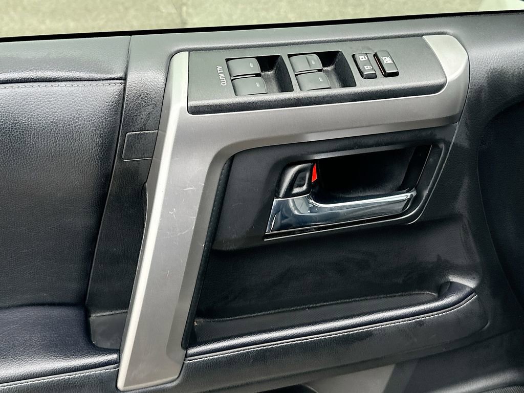 Used 2023 Toyota 4Runner SR5 Premium w/ Moonroof Package AWD/4WD image 21