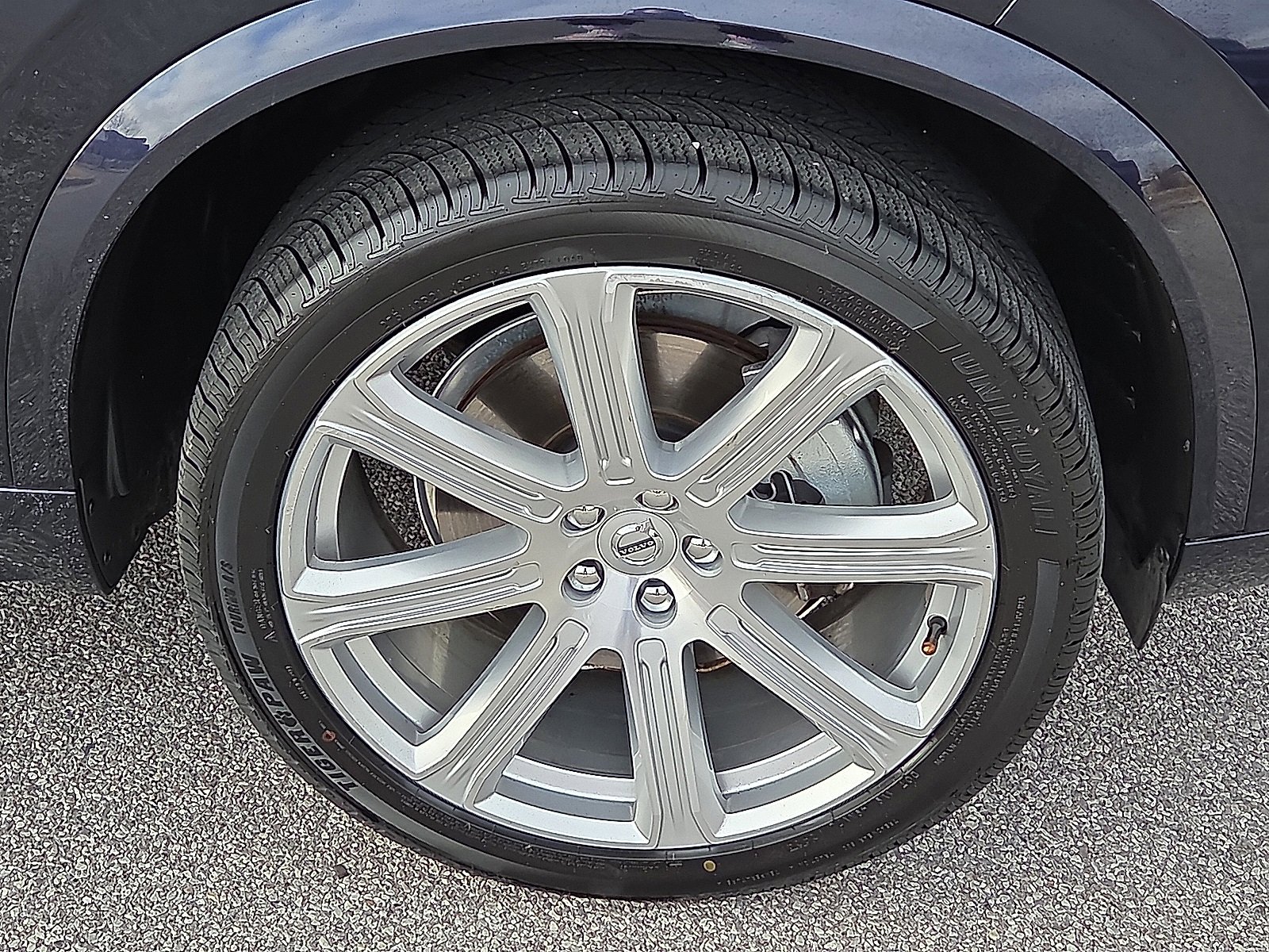 Used 2019 Volvo XC90 T6 Inscription w/ Protection Package Premier image 25