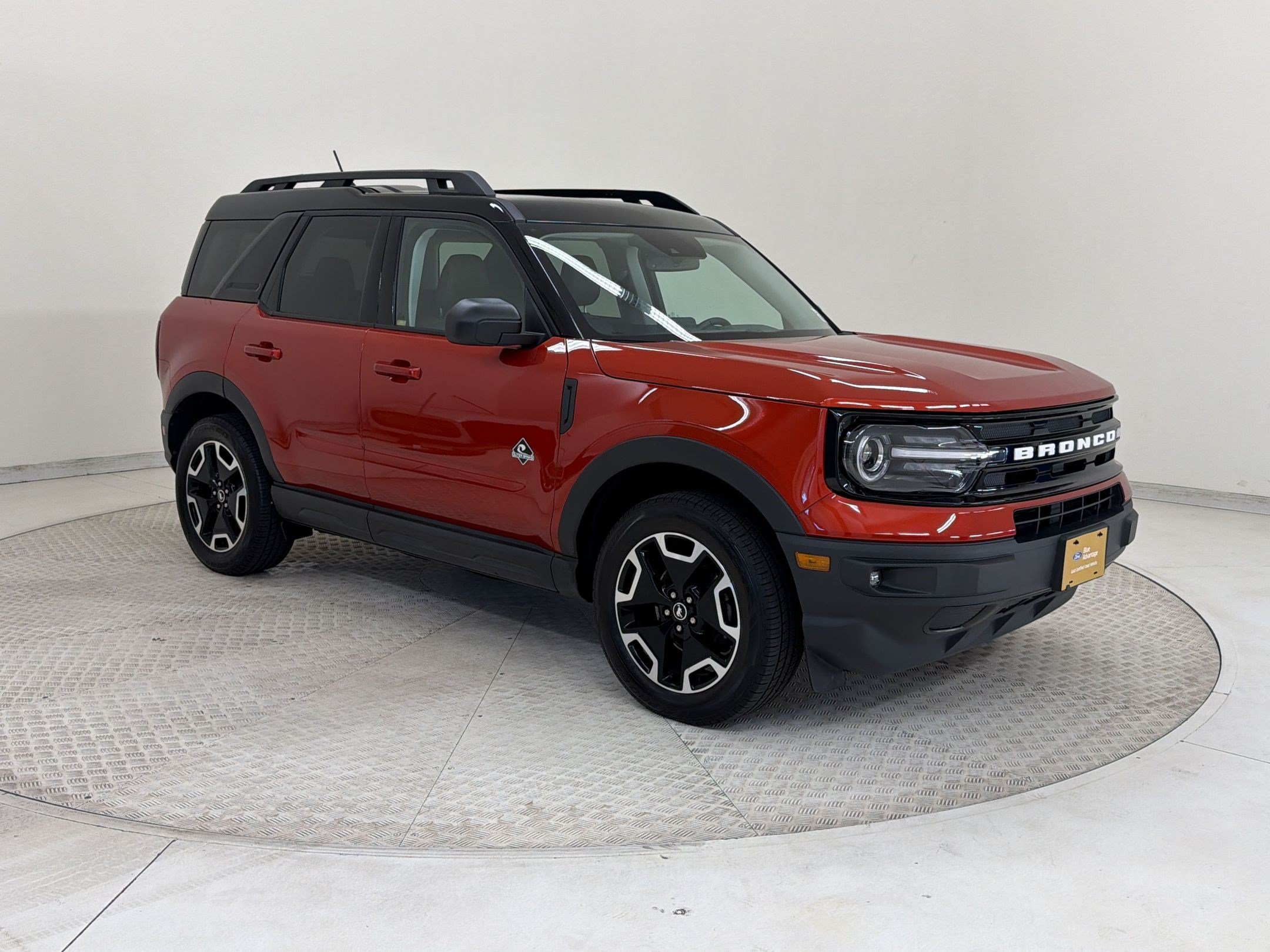 Certified 2022 Ford Bronco Sport Outer Banks w/ Tech Package AWD/4WD image 7