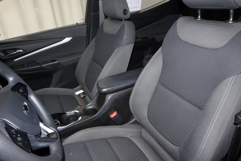 Used 2022 Chevrolet Bolt EUV LT w/ Driver Confidence Package image 25