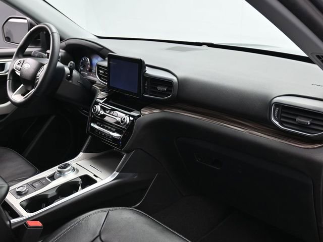 Certified 2024 Ford Explorer Limited image 33