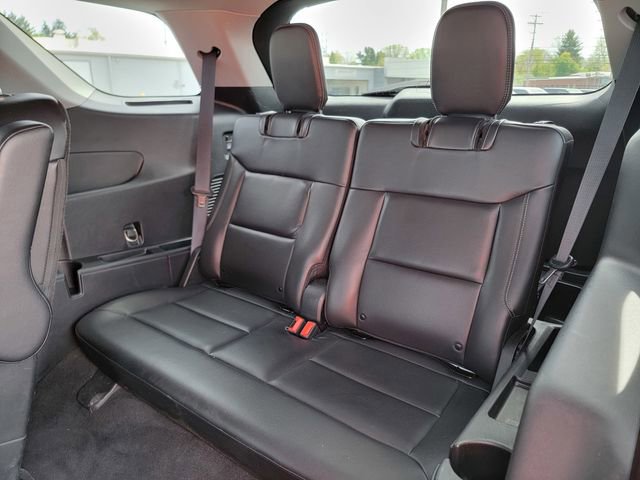 Certified 2022 Ford Explorer XLT w/ Equipment Group 202A AWD/4WD image 22