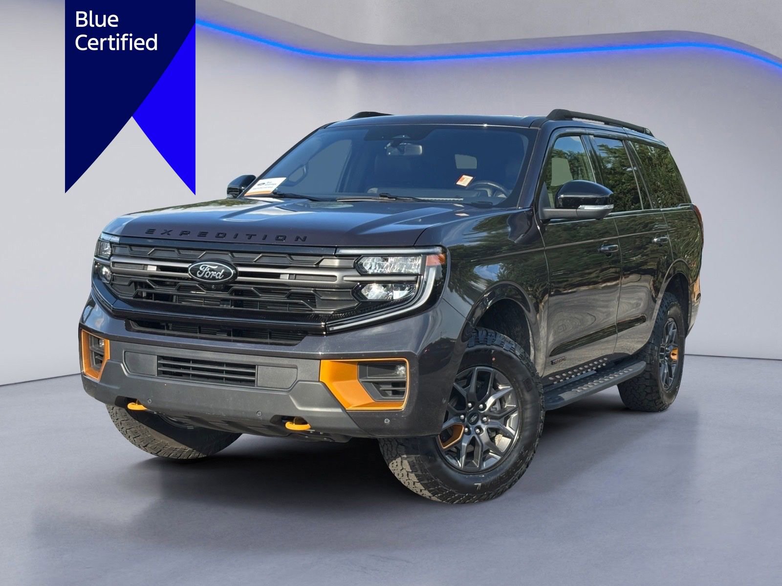 Certified 2025 Ford Expedition Tremor AWD/4WD image 1