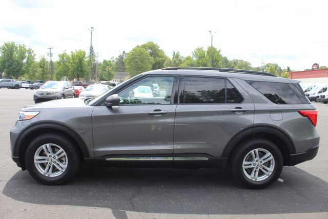 Certified 2024 Ford Explorer XLT w/ Equipment Group 202A AWD/4WD image 9