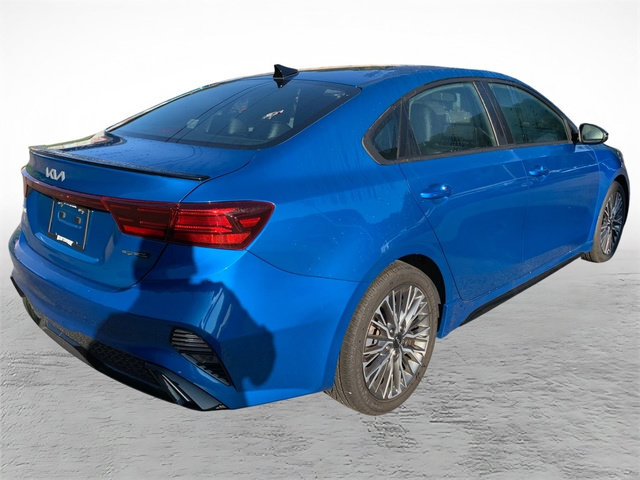 Used 2022 Kia Forte GT-Line w/ GT-Line Technology Package FWD video 2