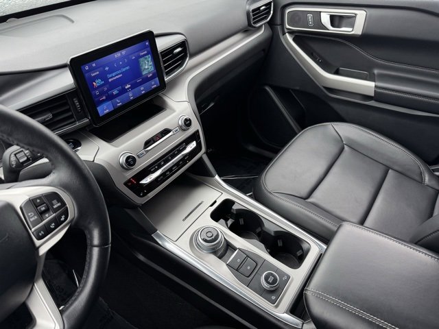 Certified 2023 Ford Explorer XLT w/ Equipment Group 202A image 16