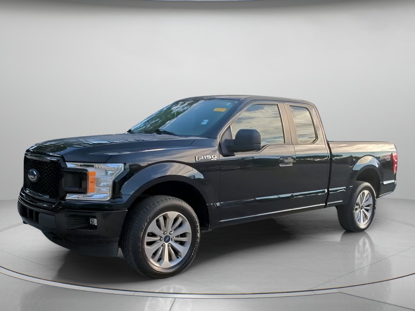 Certified 2018 Ford F150 XL w/ Equipment Group 101A Mid AWD/4WD image 13